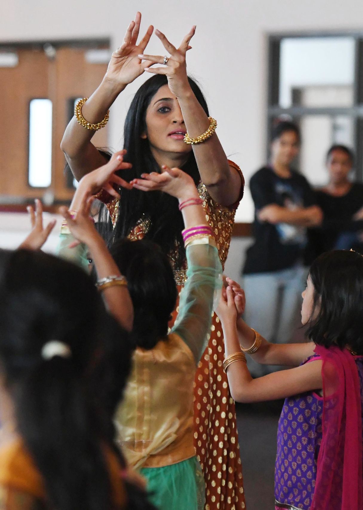 111219-news-diwali 35.JPG
